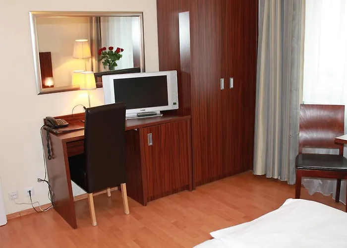 City Hotel Mercator